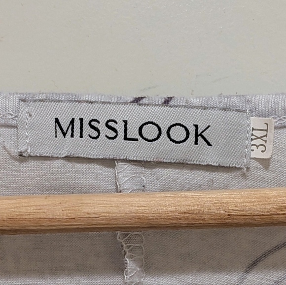 EUC Misslook 3X  Cotton Blend Grey Heart Print Zip Collar Tee - Picture 3 of 5